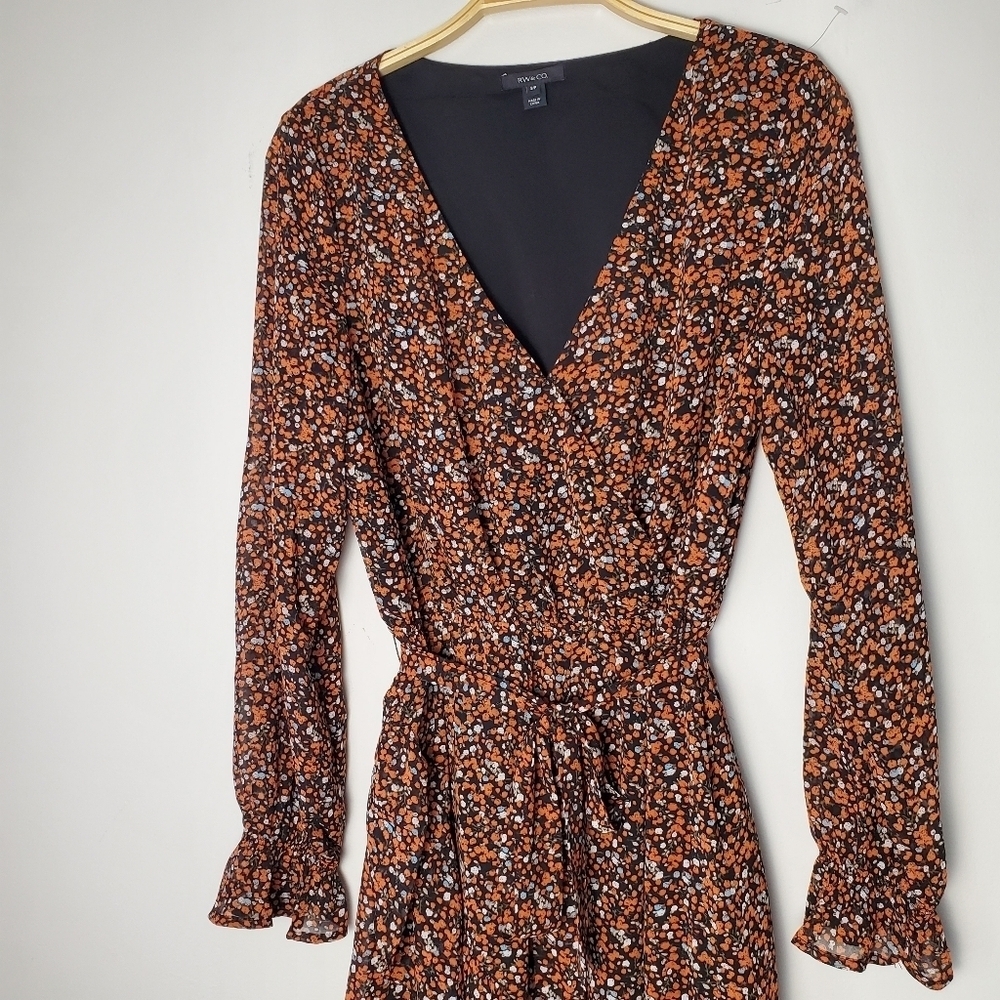 RW&Co Long Sleeve Printed Chiffon High-Low Dress - Picture 6 of 12